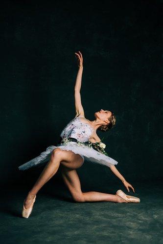 mobile - carousel-hero-element image-2